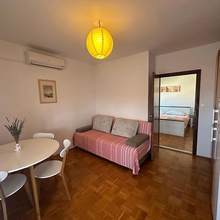 Apartments Iva Pakoštane Exteriör bild