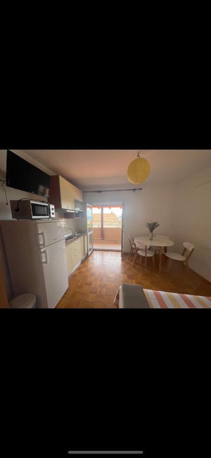 Apartments Iva Pakoštane Exteriör bild
